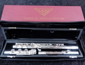 Photo NEW Verne Q Powell Signature Series Professional Flutes