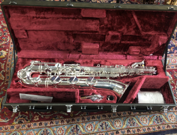 Photo New Yamaha Custom YBS-82S Professional Baritone Saxophone in Silver Plate