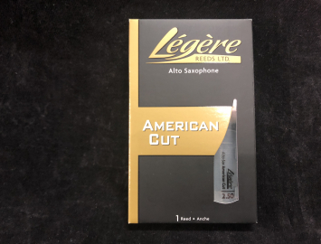 Photo Legere American Cut Synthetic Saxophone Reed for Alto Sax