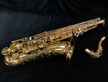 Photo P. Mauriat System 76 Tenor Saxophone  in Gold Lacquer, Serial #0523519