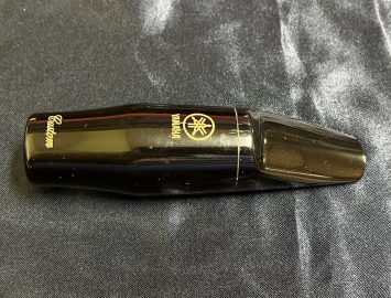 Photo MINT Yamaha Custom 4CM Tenor Saxophone Mouthpiece