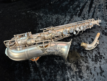 Photo Vintage Original Satin Silver  Martin Handcraft Alto, Serial #79550 – Gorgeous Satin Silver and Gold