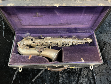 Photo Vintage Buescher True Tone Alto Saxophone Original Silver Plate, Serial #166934