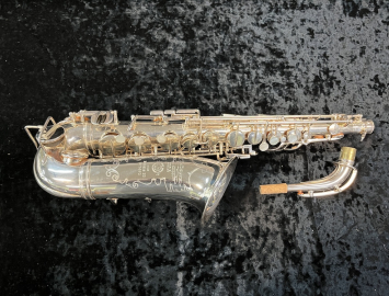 Photo Vintage Selmer Paris Modèle 26 Alto Saxophone in Silver Plate #5880