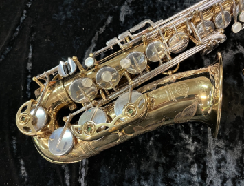 Photo Vintage Selmer Paris Original Lacquer Mark VI Gold w/ Nickel Silver Key work, Serial #209812