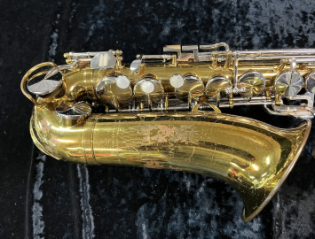 Photo King 613 Student Saxophone in Gold Lacquer, Serial #298295