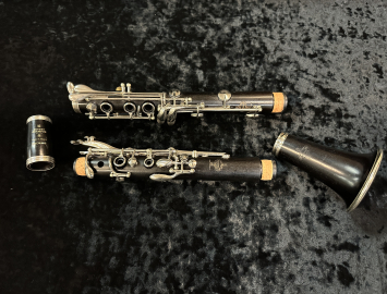 Photo Buffet Crampon R13 A Clarinet, Serial #95827 – 1960's