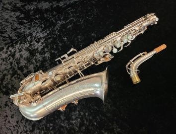 Photo GORGEOUS Buescher 140 Silver Post 'B' Aristocrat Alto with Gold-Wash Bell #336915 - As-Is