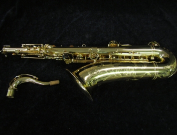 Photo P. Maruiat System 76 Gold Lacquer Tenor Sax