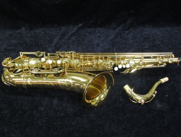 Photo New Yamaha YTS-62 III Professional Tenor Saxophone