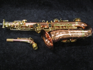 Photo NEW Buffet Crampon Senzo Red Brass Professional Model Alto Saxophone