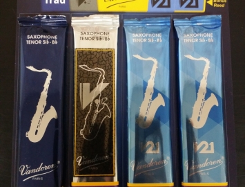 Photo New Vandoren Classical Mix Tenor Sax Reeds # 2.5 BLOWOUT PRICE