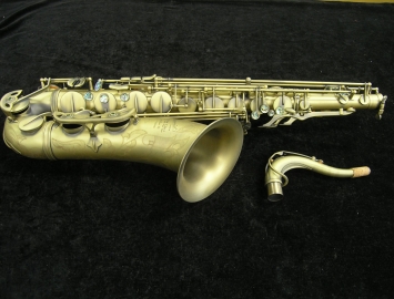 Photo NEW P Mauriat System 76 2nd Edition Tenor Saxophone