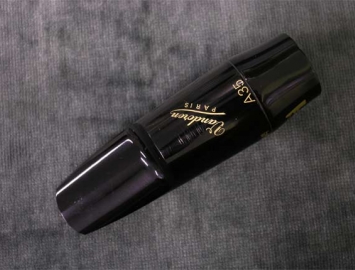 Photo New Vandoren Java Mouthpieces for Alto Saxophone